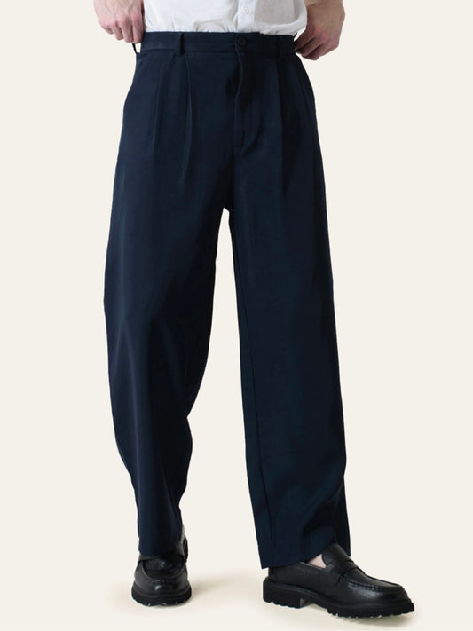 Dark Grey Solid Pleated Korean Pants