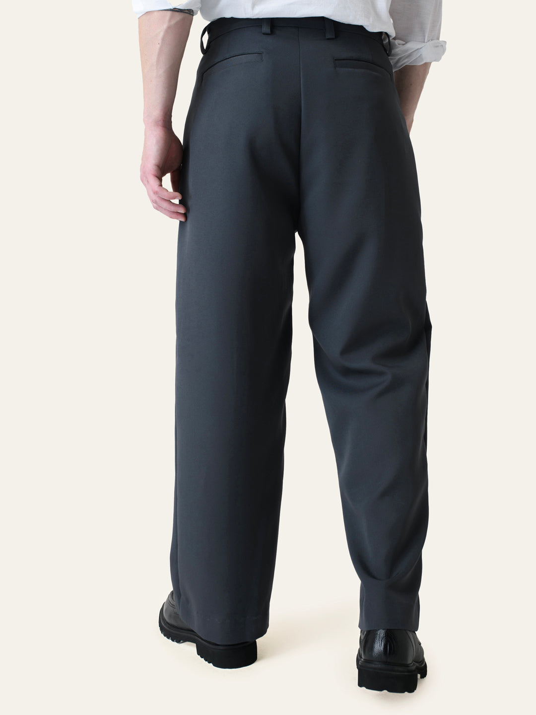 Dark Grey Solid Pleated Korean Pants