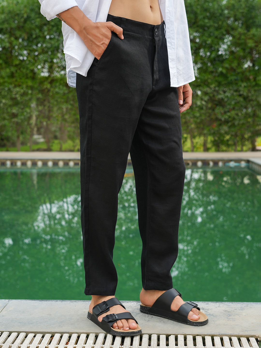Black Solid Linen Trouser