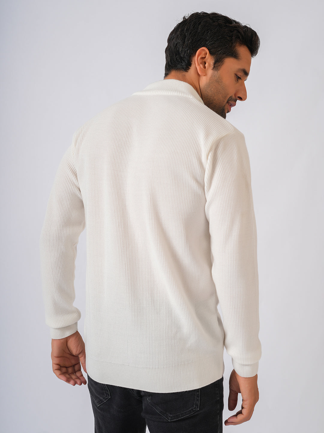 White Solid Ribbed Zip-Top Pullover-Sweater